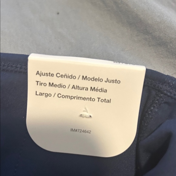 Nike Navy and White Activewear - Picture 5 of 10